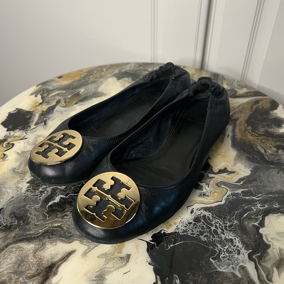 Tory Burch Claire Ballet Flat - Picture 1 of 11